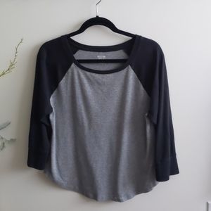 Mossimo 3/4 sleeve baseball tee L